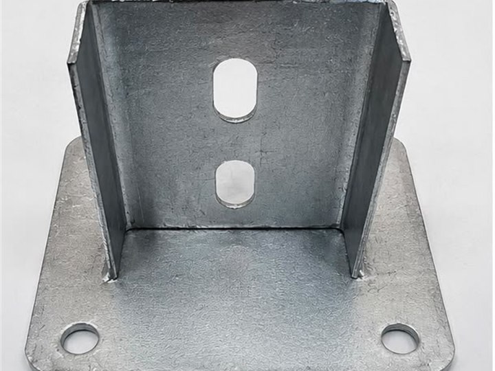 Galvanized base plate for C-lip structure profiles